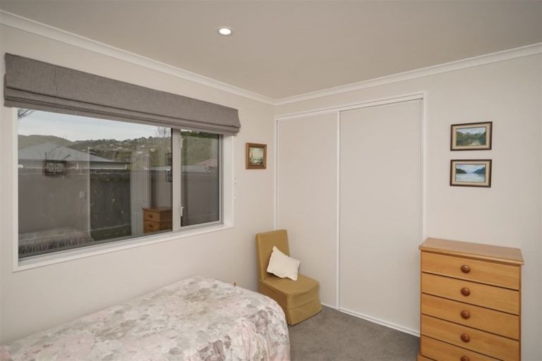 Photo of property in 2/27 Ngaio Street, Saint Martins, Christchurch, 8022