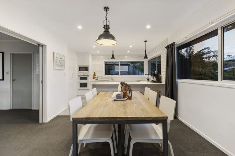 Photo of property in 50 Hadfield Street, Beach Haven, Auckland, 0626