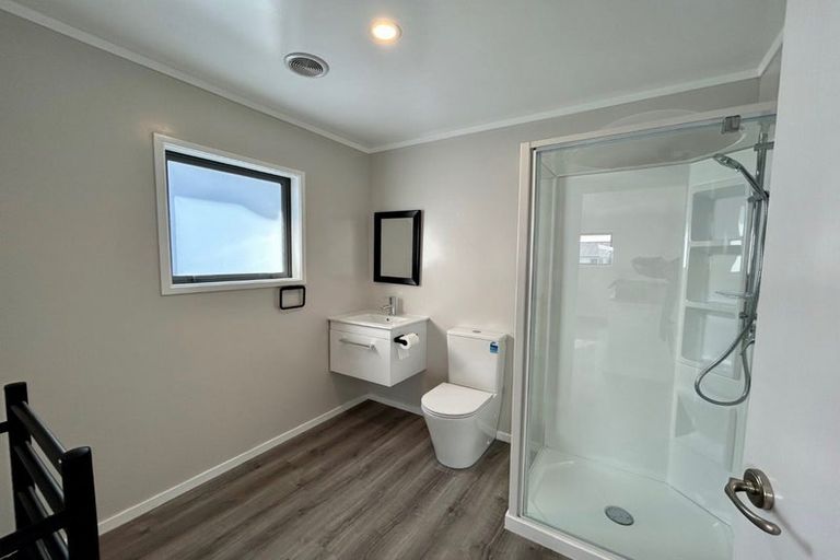 Photo of property in 22-24 Bentham Street, Westport, 7825