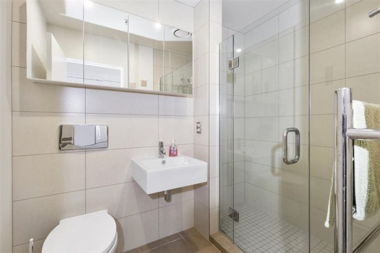 Photo of property in Maison Apartments, 111/16 Huron Street, Takapuna, Auckland, 0622