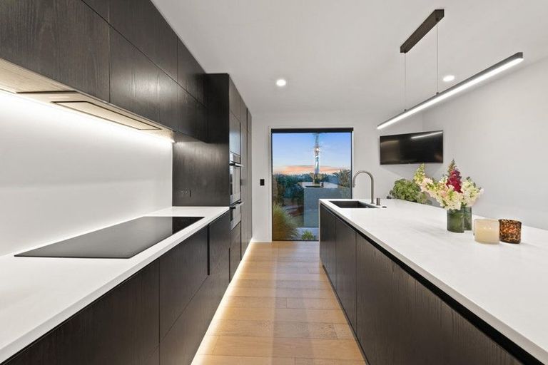 Photo of property in 175 Sandspit Road, Shelly Park, Auckland, 2014