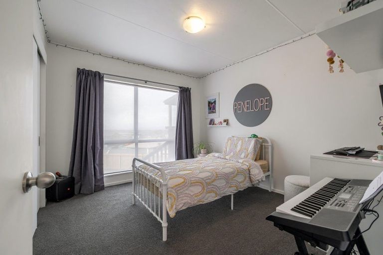 Photo of property in 83 Fraser Drive, Feilding, 4702