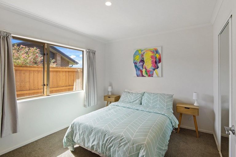 Photo of property in 22 Reka Street, Parklands, Christchurch, 8083