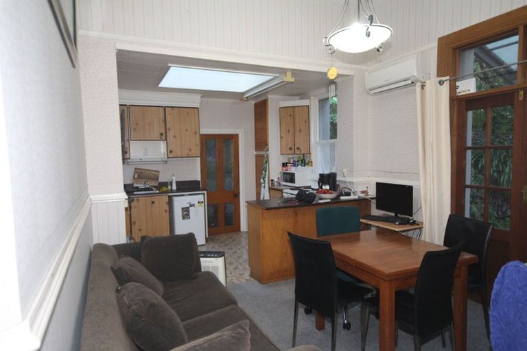 Photo of property in 70 Gladstone Road, Dalmore, Dunedin, 9010