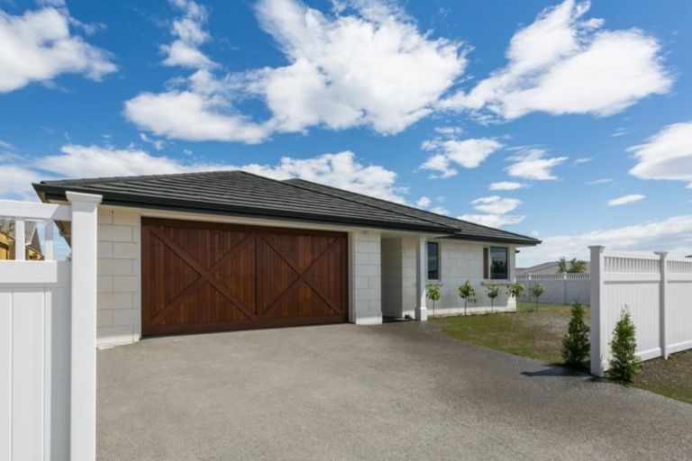 Photo of property in 26 Meissner Road, Havelock North, 4130