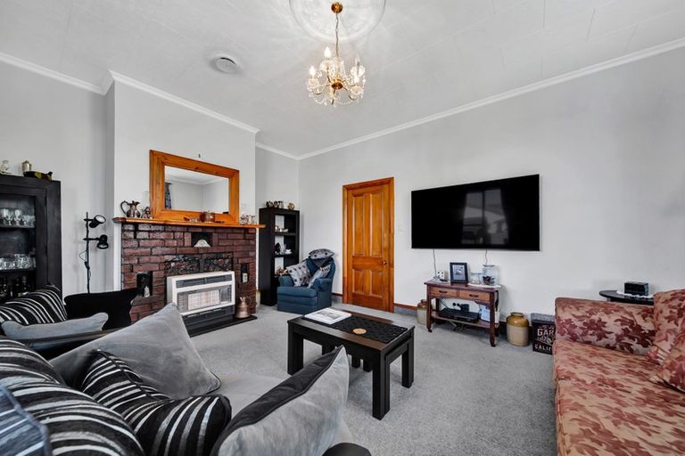 Photo of property in 21 Argyle Street, Hawera, 4610