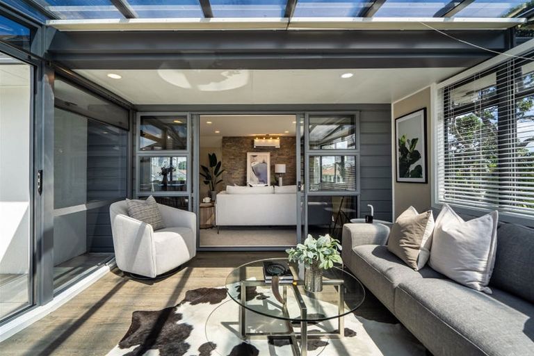 Photo of property in 1/1 Harley Road, Takapuna, Auckland, 0622