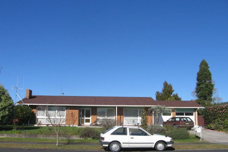 Photo of property in 46 Chedworth Avenue, Chedworth, Hamilton, 3210