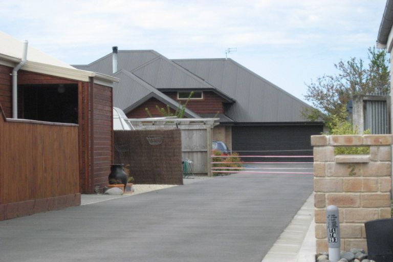 Photo of property in 2 James Drive, Woodend, 7610