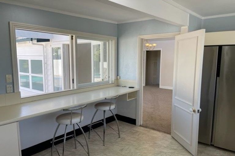 Photo of property in 1/3 Brown Street, Hauraki, Auckland, 0622