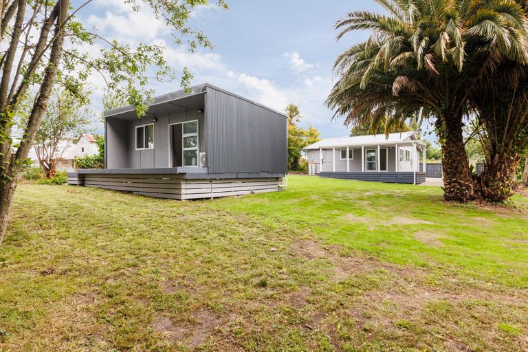 Photo of property in 38 Campbell Road, Bunnythorpe, Palmerston North, 4481