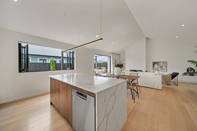 Photo of property in 6 Spalling Road, Halswell, Christchurch, 8025