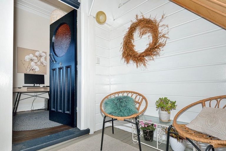 Photo of property in 295 Aberdeen Road, Gisborne, 4010