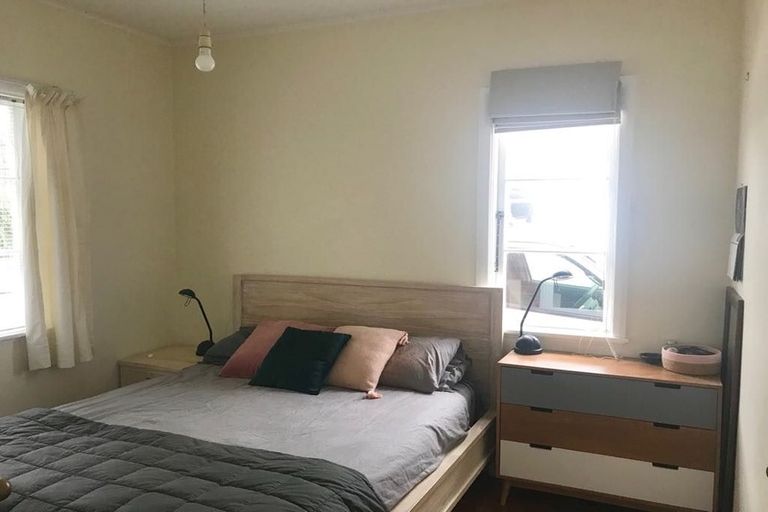 Photo of property in 58 Oxford Terrace, Epuni, Lower Hutt, 5011