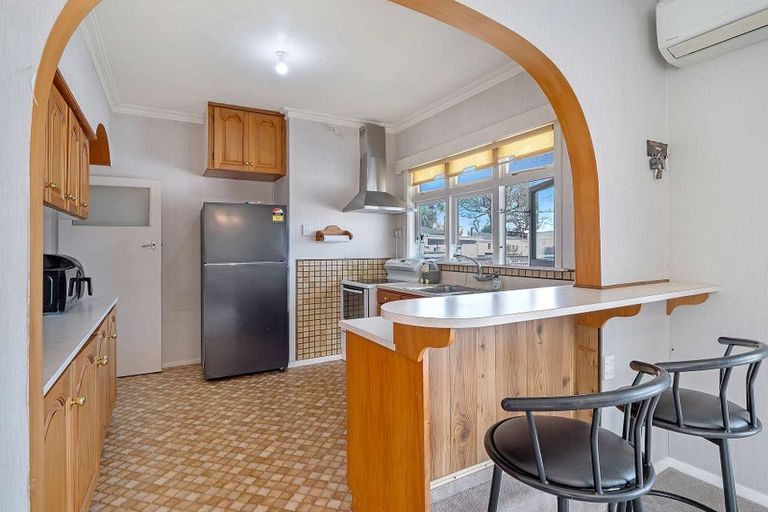 Photo of property in 25 Quinn Road, Levin, 5510