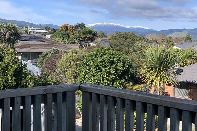 Photo of property in 9 Ludlam Way, Otaki, 5512