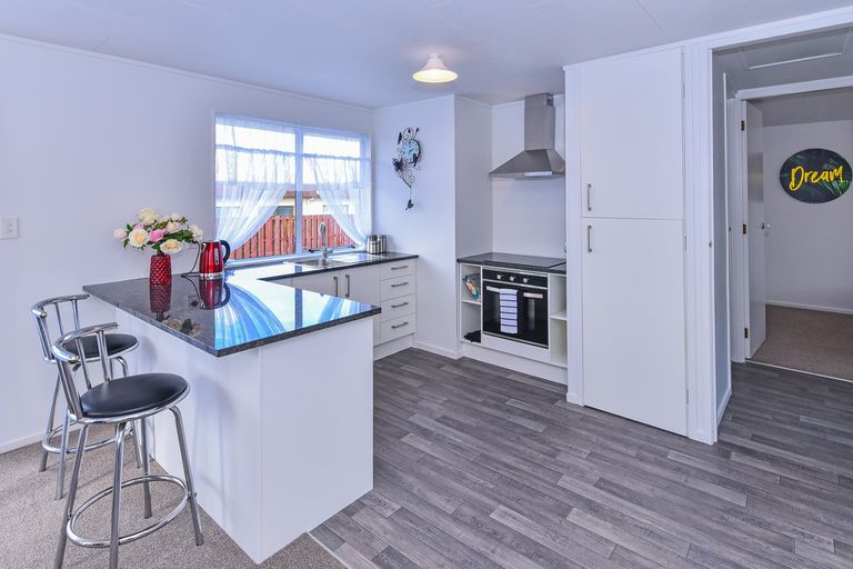 Photo of property in 2/53 Browns Road, Manurewa, Auckland, 2102