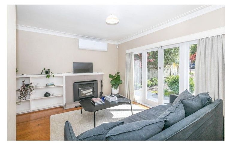 Photo of property in 67 Lake Crescent, Hamilton Lake, Hamilton, 3204