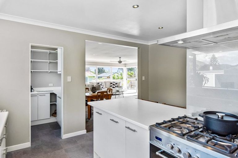 Photo of property in 53a Elizabeth Street, Waikanae, 5036