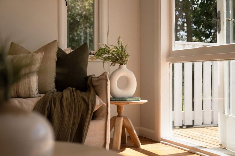 Photo of property in 2 Wade Place, Welcome Bay, Tauranga, 3175