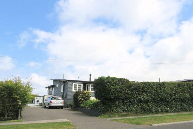Photo of property in 5 Sunset Street, Hilltop, Taupo, 3330