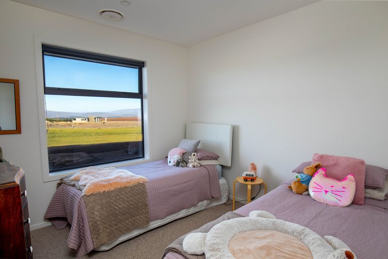 Photo of property in 355 Golden Road, Springvale, Alexandra, 9393