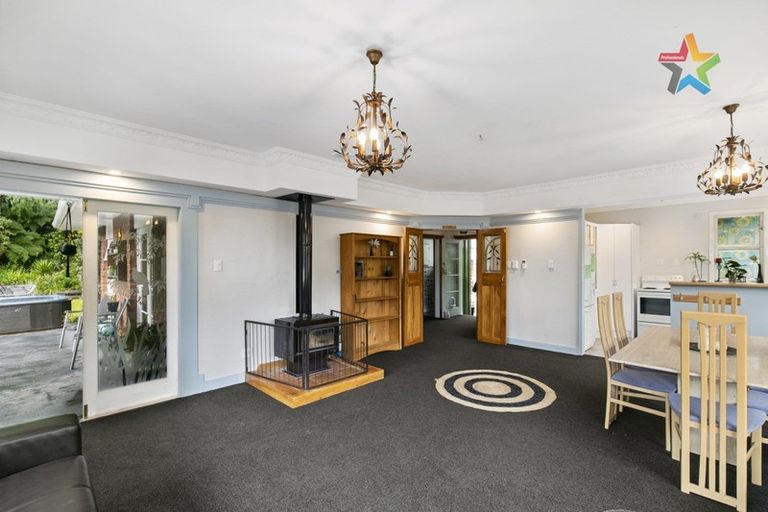 Photo of property in 83 Kamahi Street, Stokes Valley, Lower Hutt, 5019