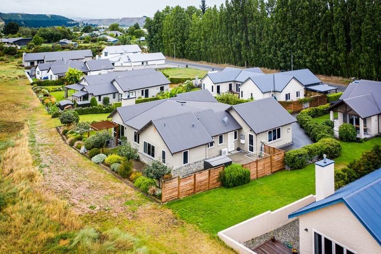 Photo of property in 17 The Dunes, Cromwell, 9310