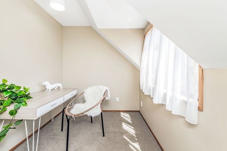 Photo of property in 102 Tricketts Road, West Melton, Christchurch, 7676