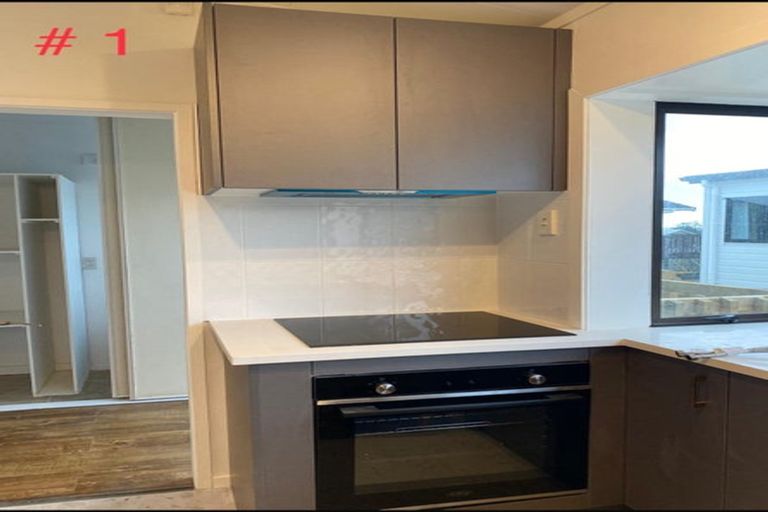 Photo of property in 24 Lewisham Street, Highland Park, Auckland, 2010