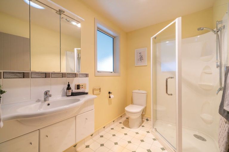 Photo of property in 23b Pop Andrew Drive, Te Anau, 9600