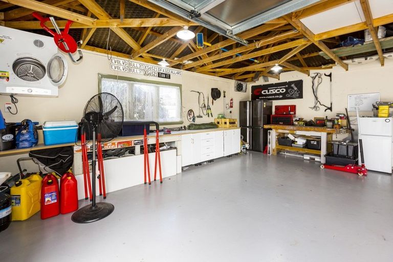 Photo of property in 32 Mcparland Street, Ebdentown, Upper Hutt, 5018