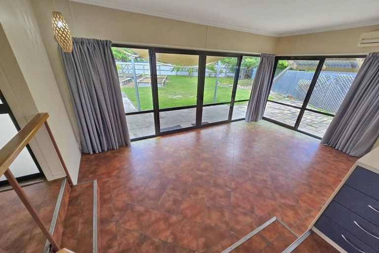 Photo of property in 6 Alamein Crescent, Onekawa, Napier, 4110