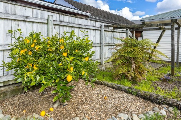 Photo of property in 32 Mcparland Street, Ebdentown, Upper Hutt, 5018