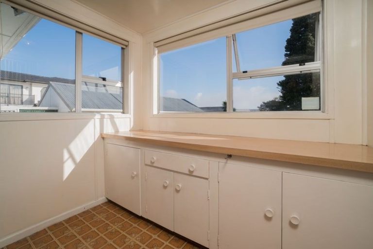 Photo of property in 21 Puhinui Road, Manukau, Auckland, 2104