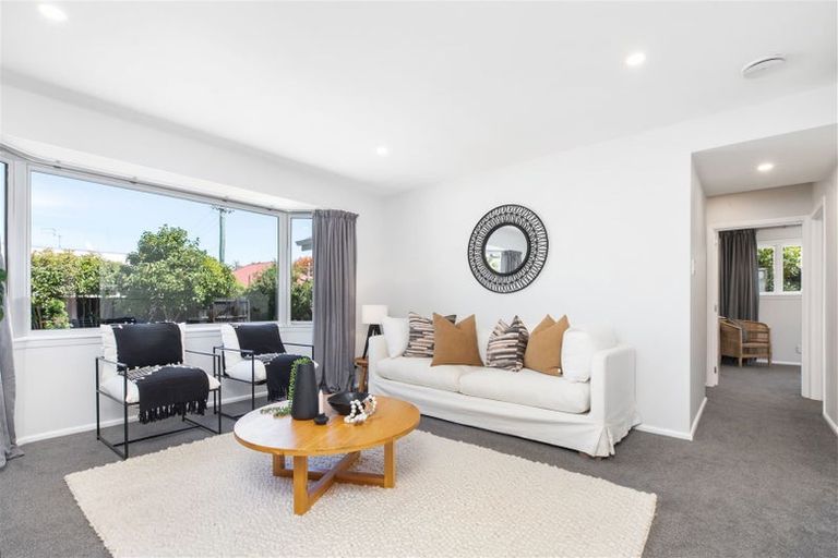 Photo of property in 112 Hamilton Avenue, Ilam, Christchurch, 8041