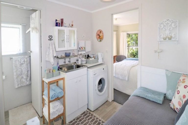 Photo of property in 2 Arthur Road, Ngarimu Bay, Thames, 3575