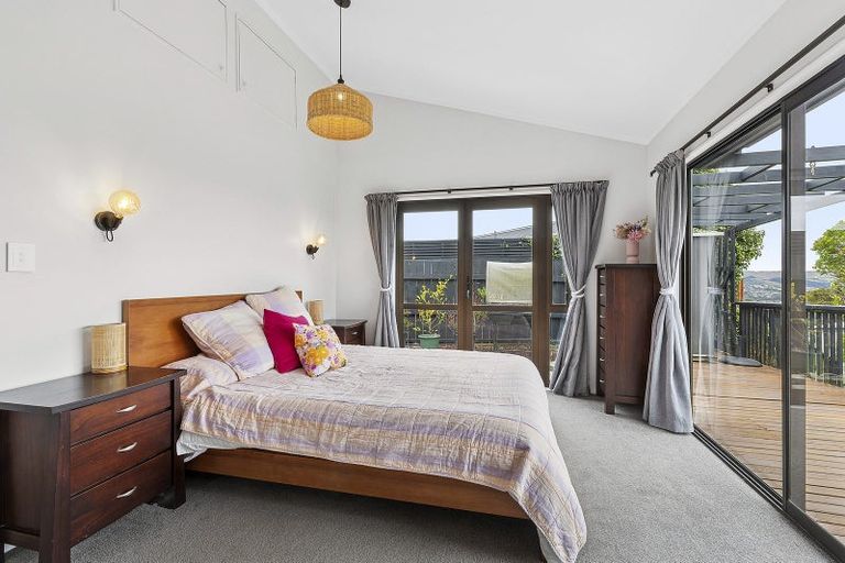 Photo of property in 22 The Bollard, Whitby, Porirua, 5024