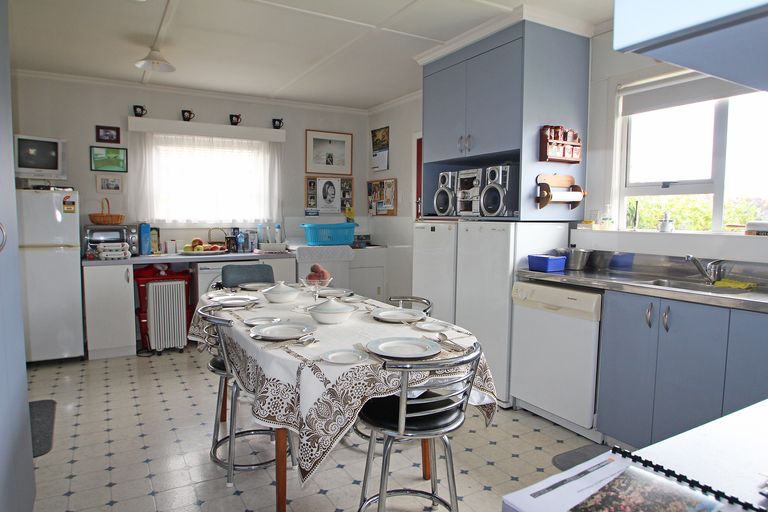 Photo of property in 5 Dalmeny Street, Oamaru North, Oamaru, 9400