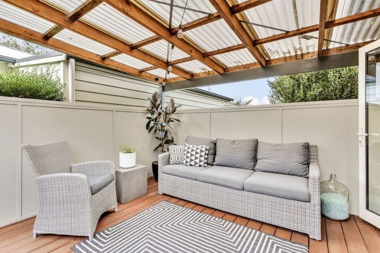 Photo of property in 29a Clare Street, Cambridge, 3434