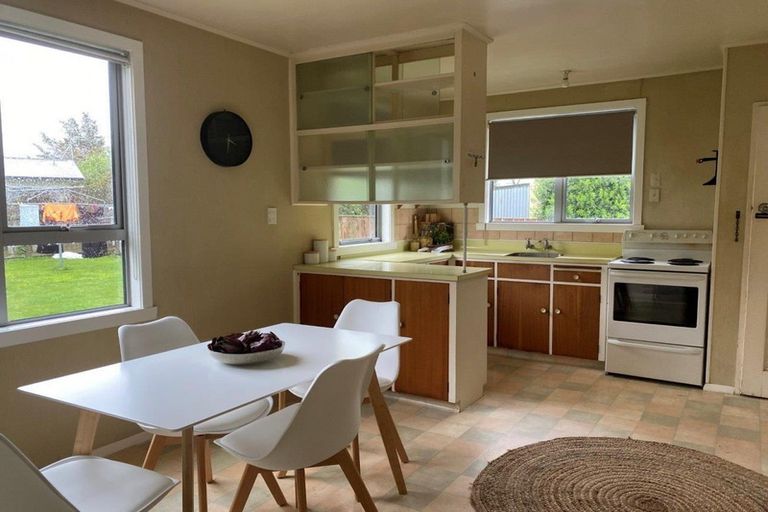 Photo of property in 4/7 Kent Street, Carterton, 5713