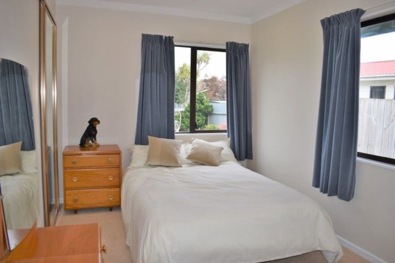 Photo of property in 4 Tararua Crescent, Otaki, 5512