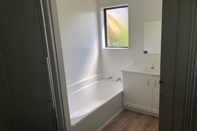 Photo of property in 16a Cherrywood Place, Western Heights, Rotorua, 3015