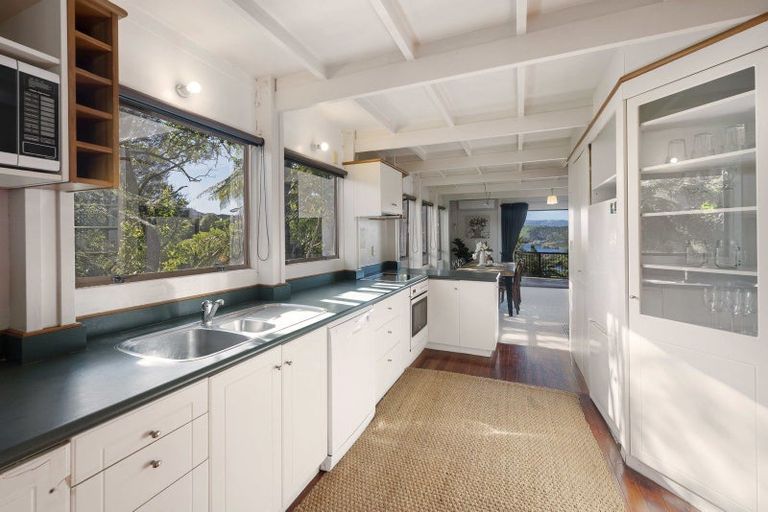 Photo of property in 3 Ridge Road, Lake Okareka, Rotorua, 3076