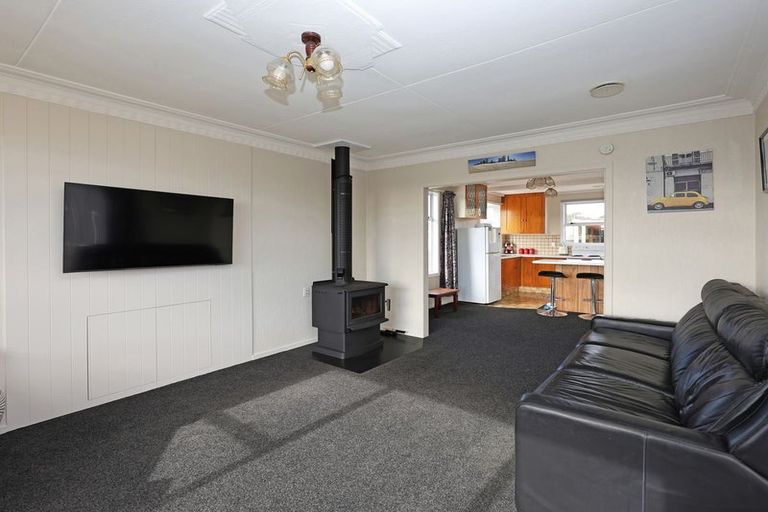 Photo of property in 56 Glendale Crescent, Holmes Hill, Oamaru, 9401