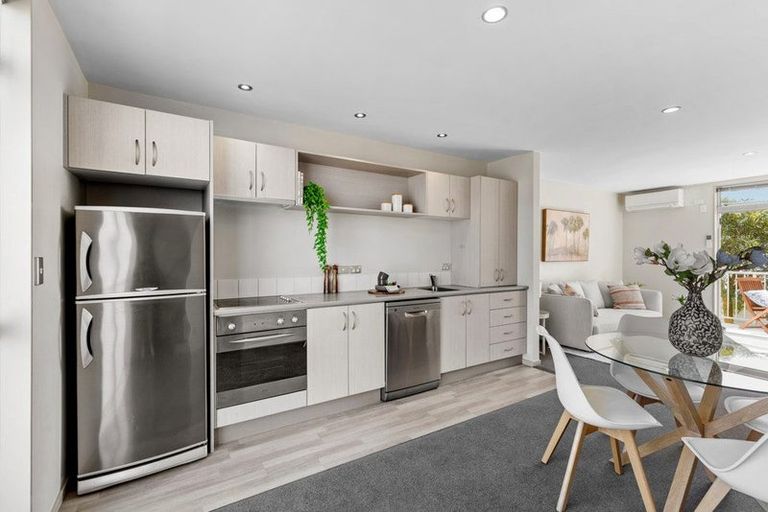 Photo of property in 4/54 Champion Street, Edgeware, Christchurch, 8013