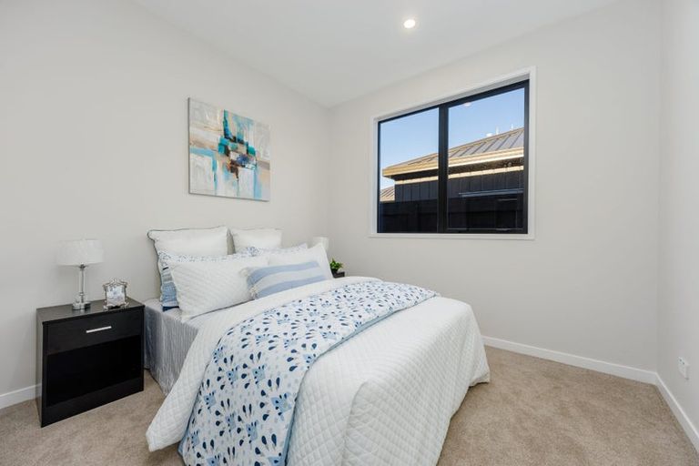 Photo of property in 68 Huanui Drive, Wainui, 0992