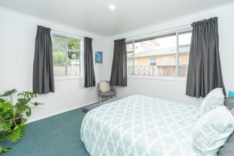 Photo of property in 59 Sandwich Road, St Andrews, Hamilton, 3200