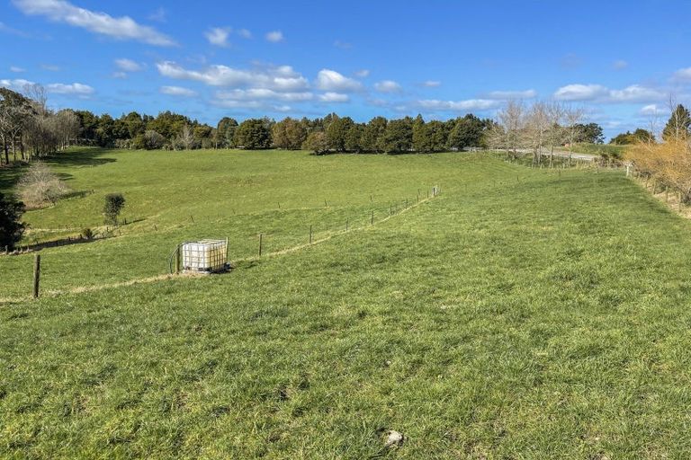 Photo of property in 679 Silver Hill Road, Wellsford, 0974