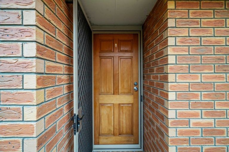 Photo of property in 3/117 Yaldhurst Road, Sockburn, Christchurch, 8042